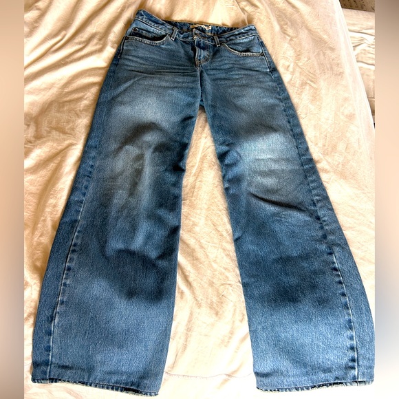 Levi’s  Women's Low Loose Jeans - Picture 1 of 7
